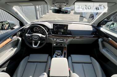 Позашляховик / Кросовер Audi Q5 2022 в 