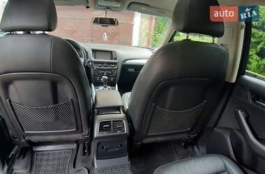 Внедорожник / Кроссовер Audi Q5 2011 в 
