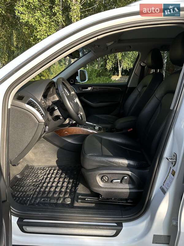 Внедорожник / Кроссовер Audi Q5 2015 в Харькове