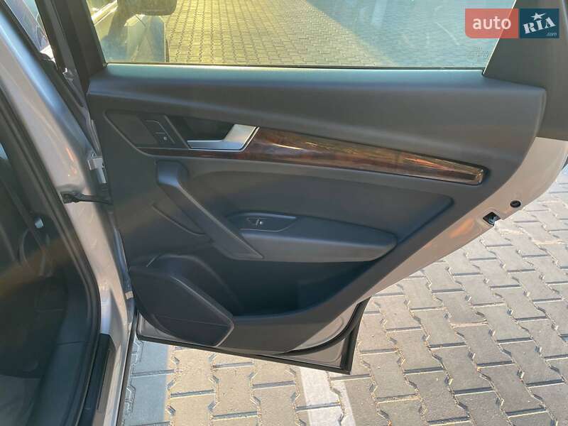 Внедорожник / Кроссовер Audi Q5 2018 в Виннице