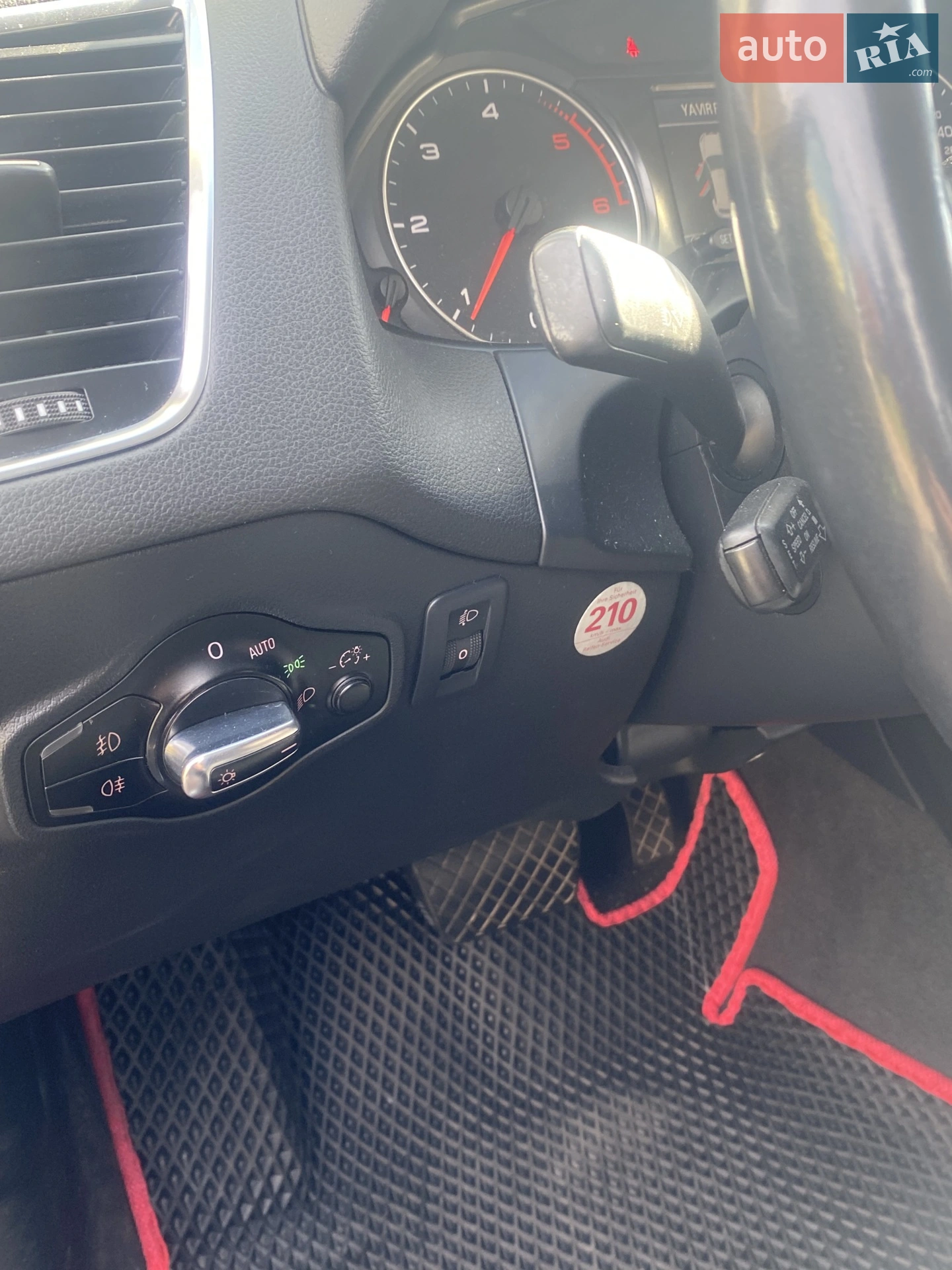 2010 Audi Q5 - мініатюра 11