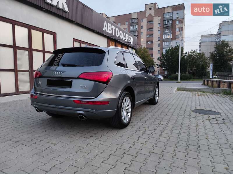 Внедорожник / Кроссовер Audi Q5 2016 в Хмельницком