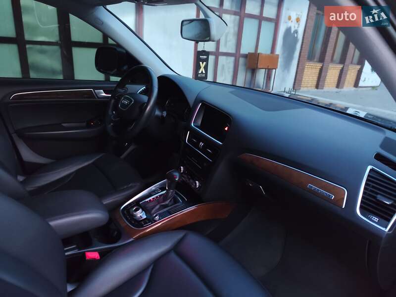 Внедорожник / Кроссовер Audi Q5 2016 в Хмельницком