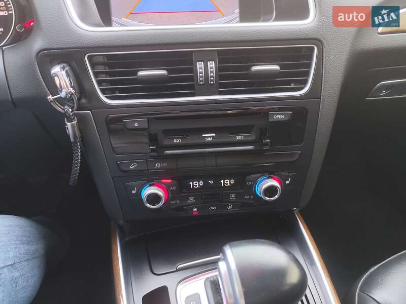 Внедорожник / Кроссовер Audi Q5 2016 в Хмельницком