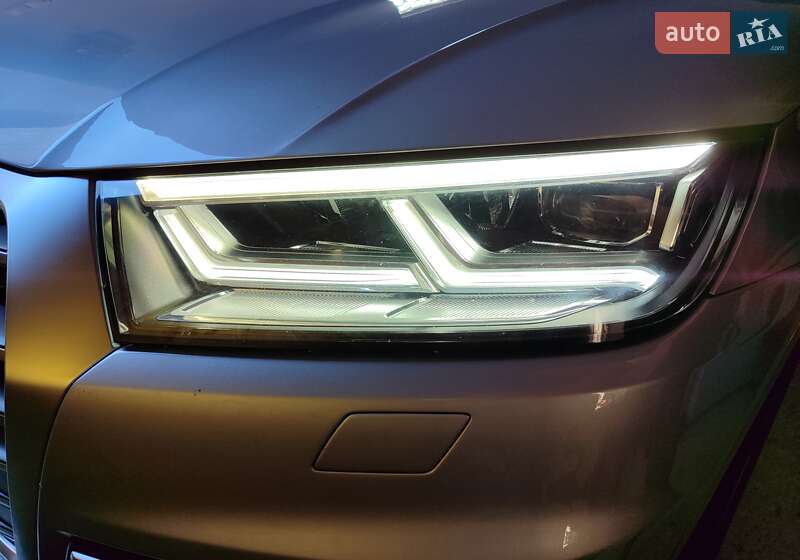 Внедорожник / Кроссовер Audi Q5 2017 в Львове