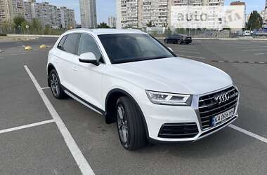 Внедорожник / Кроссовер Audi Q5 2017 в Киеве