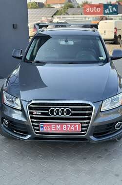 Внедорожник / Кроссовер Audi Q5 2016 в 