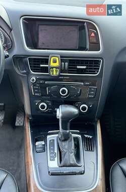 Внедорожник / Кроссовер Audi Q5 2016 в 