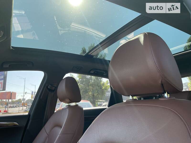 Позашляховик / Кросовер Audi Q5 2012 в Києві
