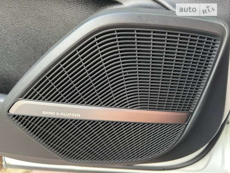 Внедорожник / Кроссовер Audi Q5 2019 в Львове фото 17 Внедорожник / Кроссовер Audi Q5 2019 в Львове