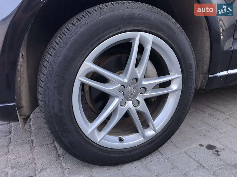 Позашляховик / Кросовер Audi Q5 2015 в Луцьку