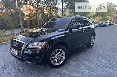 Внедорожник / Кроссовер Audi Q5 2010 в Полтаве