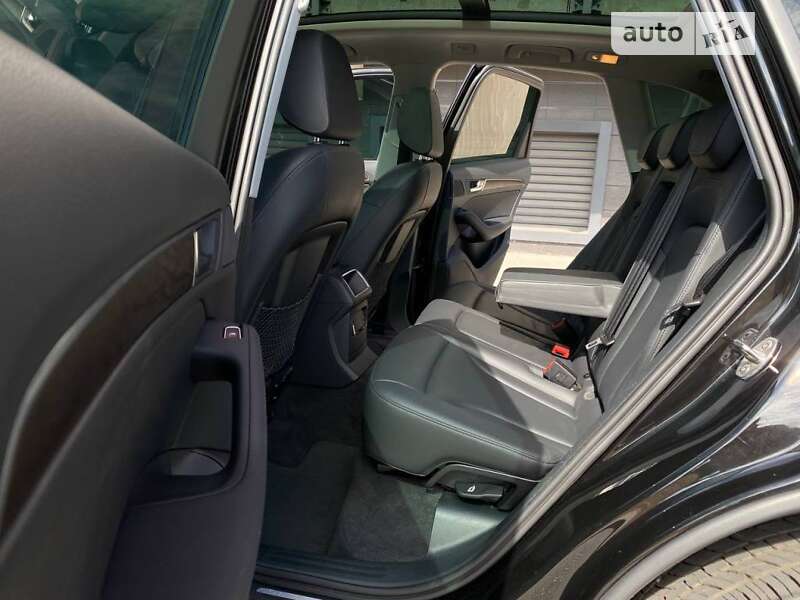 Внедорожник / Кроссовер Audi Q5 2015 в Киеве
