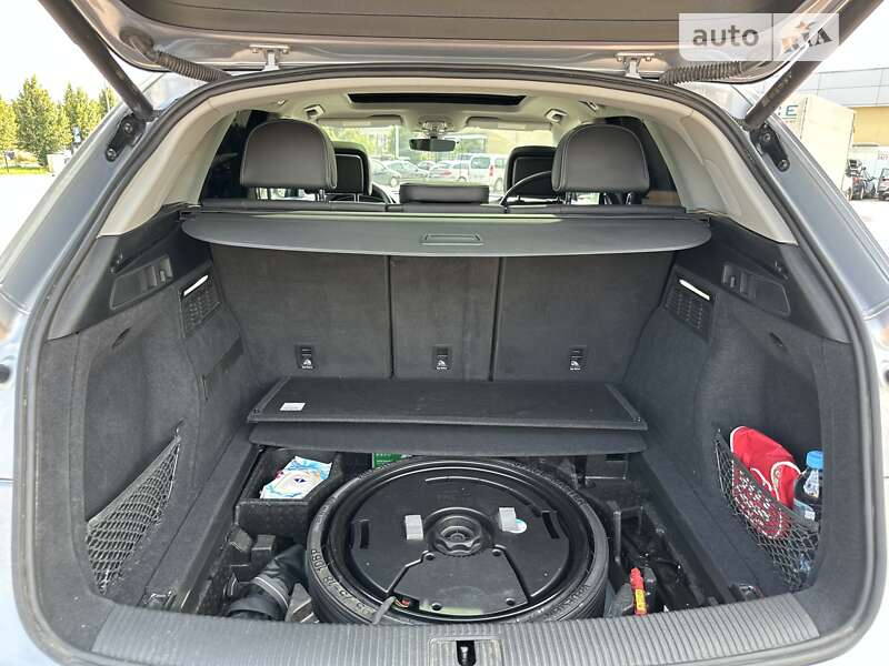 Внедорожник / Кроссовер Audi Q5 2021 в Киеве