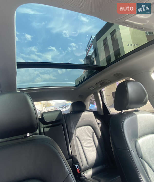 Внедорожник / Кроссовер Audi Q5 2015 в Изюме
