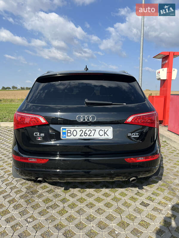 Позашляховик / Кросовер Audi Q5 2012 в Тернополі