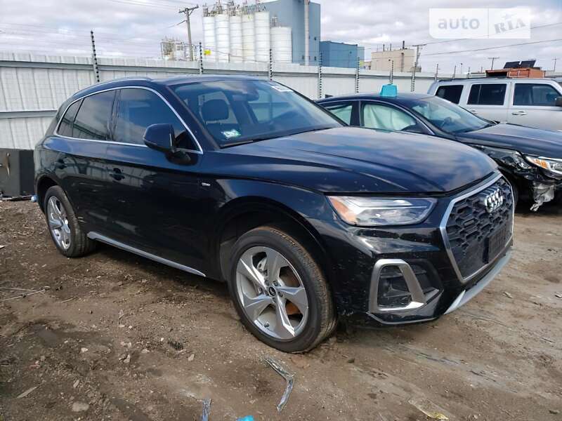 Внедорожник / Кроссовер Audi Q5 2022 в Днепре