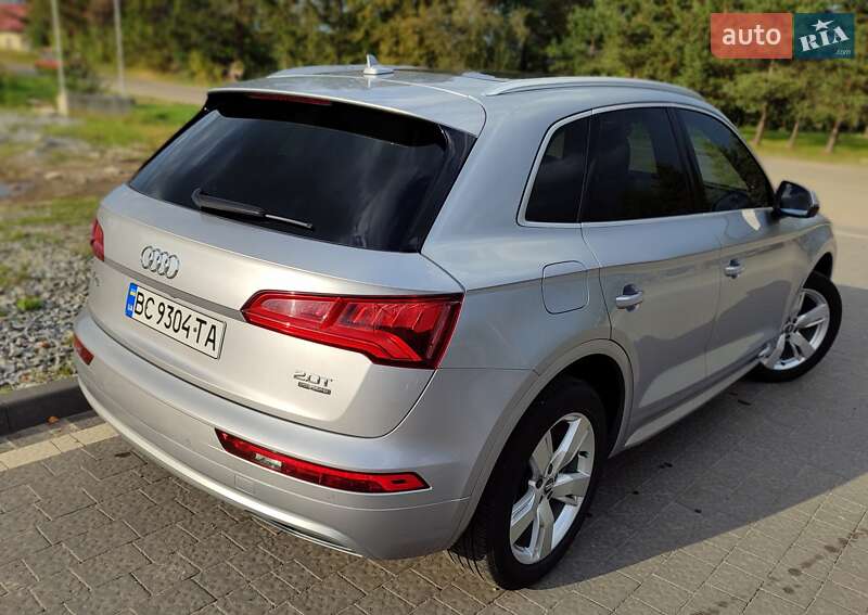 Внедорожник / Кроссовер Audi Q5 2017 в Львове