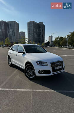 Внедорожник / Кроссовер Audi Q5 2017 в 