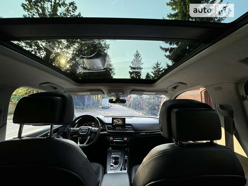 Внедорожник / Кроссовер Audi Q5 2019 в Львове фото 13 Внедорожник / Кроссовер Audi Q5 2019 в Львове