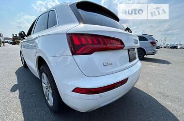 Внедорожник / Кроссовер Audi Q5 2020 в Киеве