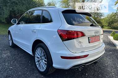 Позашляховик / Кросовер Audi Q5 2017 в Львові