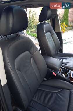 Внедорожник / Кроссовер Audi Q5 2011 в 