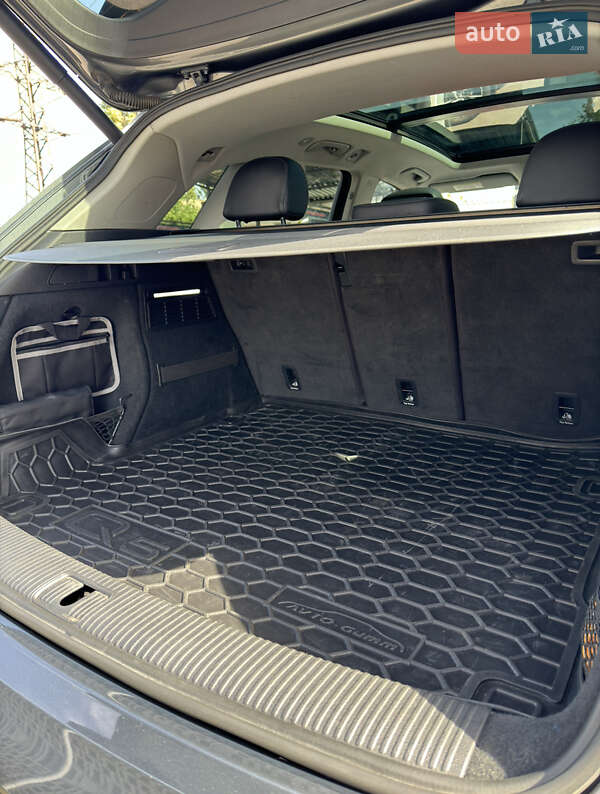 Внедорожник / Кроссовер Audi Q5 2017 в Киеве