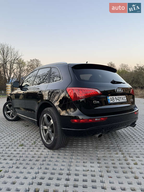 Внедорожник / Кроссовер Audi Q5 2012 в Тульчине