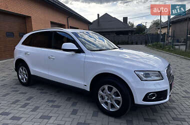 Внедорожник / Кроссовер Audi Q5 2014 в 