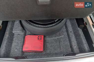 Внедорожник / Кроссовер Audi Q5 2015 в 