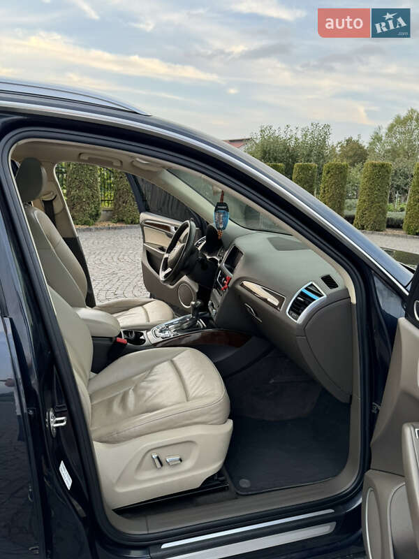 Внедорожник / Кроссовер Audi Q5 2014 в Львове