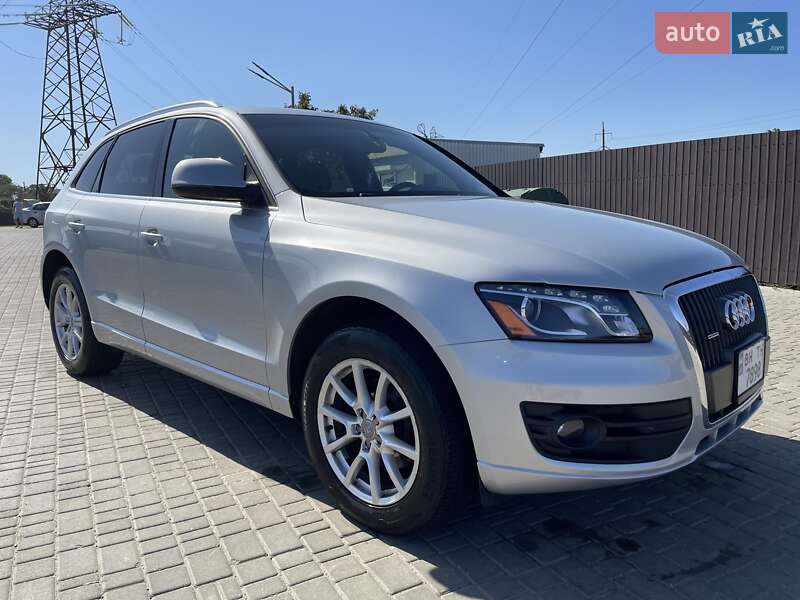 Внедорожник / Кроссовер Audi Q5 2012 в Одессе