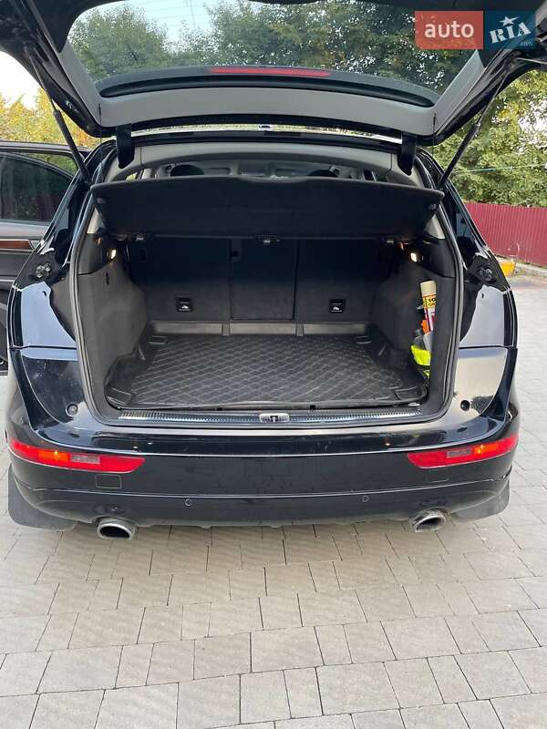 Внедорожник / Кроссовер Audi Q5 2015 в Почаеве