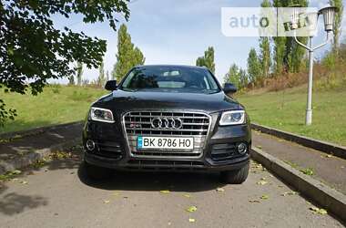 Внедорожник / Кроссовер Audi Q5 2016 в 