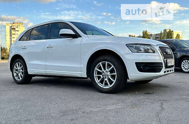 Позашляховик / Кросовер Audi Q5 2010 в Запоріжжі