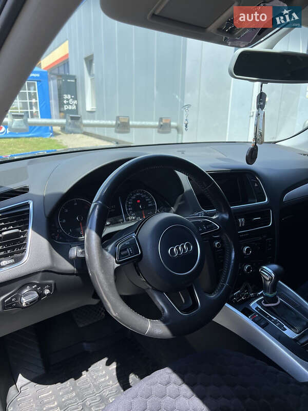 Внедорожник / Кроссовер Audi Q5 2013 в Мукачево