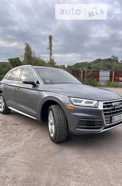 Позашляховик / Кросовер Audi Q5 2018 в Львові