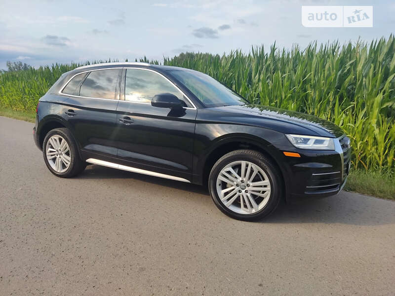 Позашляховик / Кросовер Audi Q5 2018 в Києві