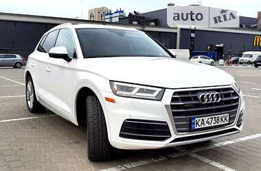 Позашляховик / Кросовер Audi Q5 2018 в Києві