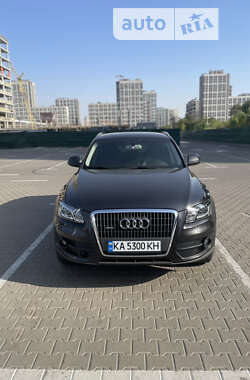 Внедорожник / Кроссовер Audi Q5 2011 в Киеве