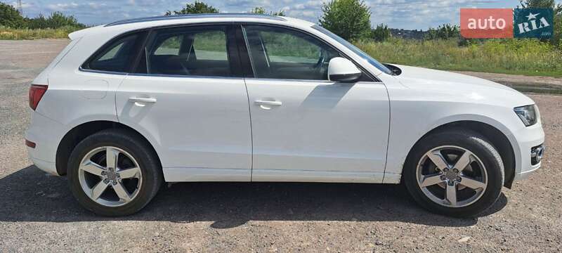 Внедорожник / Кроссовер Audi Q5 2011 в Збараже