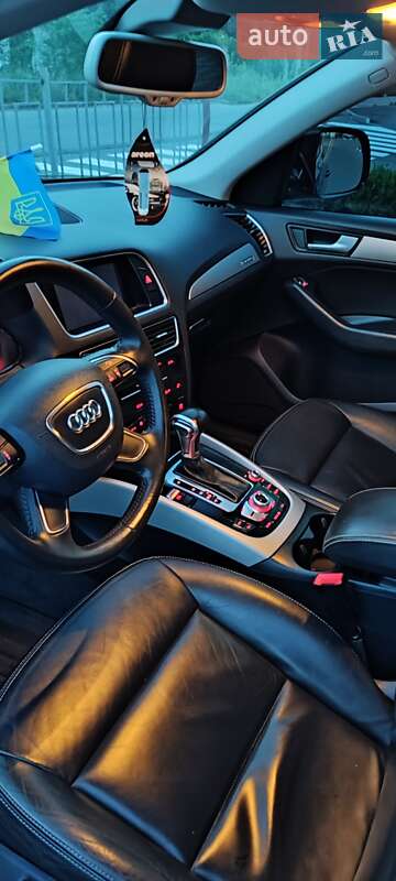 Внедорожник / Кроссовер Audi Q5 2014 в Сумах