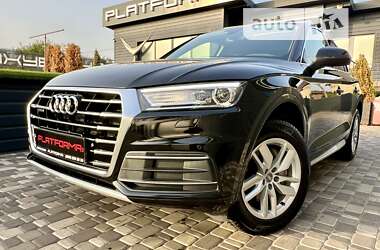 Внедорожник / Кроссовер Audi Q5 2020 в Киеве