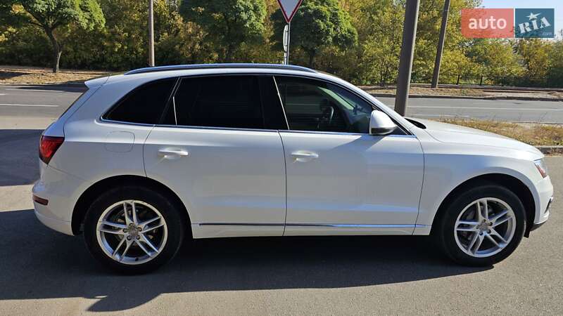Позашляховик / Кросовер Audi Q5 2014 в Харкові