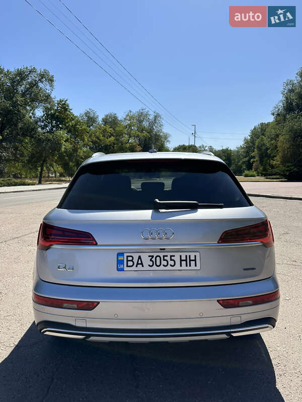 Позашляховик / Кросовер Audi Q5 2021 в Кропивницькому
