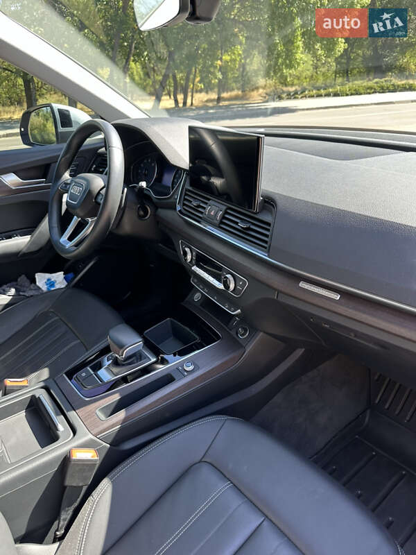 Позашляховик / Кросовер Audi Q5 2021 в Кропивницькому