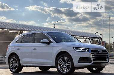 Позашляховик / Кросовер Audi Q5 2020 в Запоріжжі