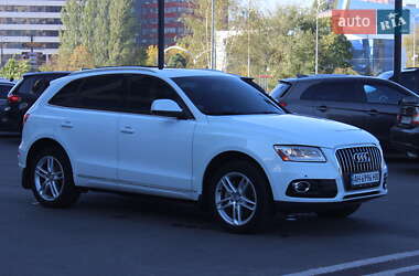 Позашляховик / Кросовер Audi Q5 2014 в Дніпрі