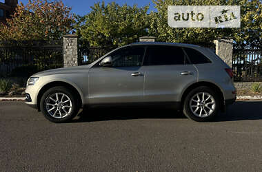 Внедорожник / Кроссовер Audi Q5 2012 в Червоному Донце